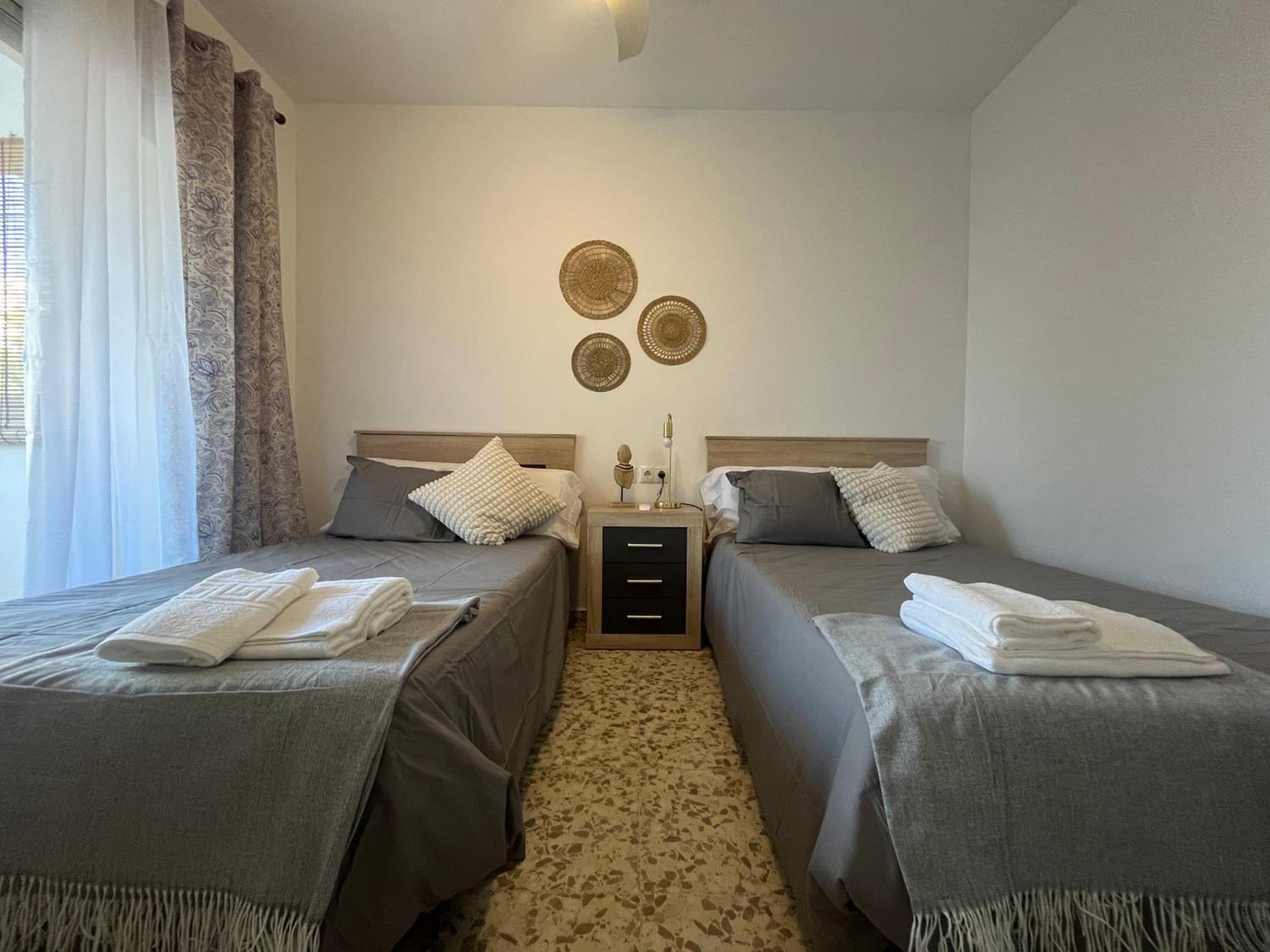 Love Rent4 Malaga Huelin Eksteriør billede