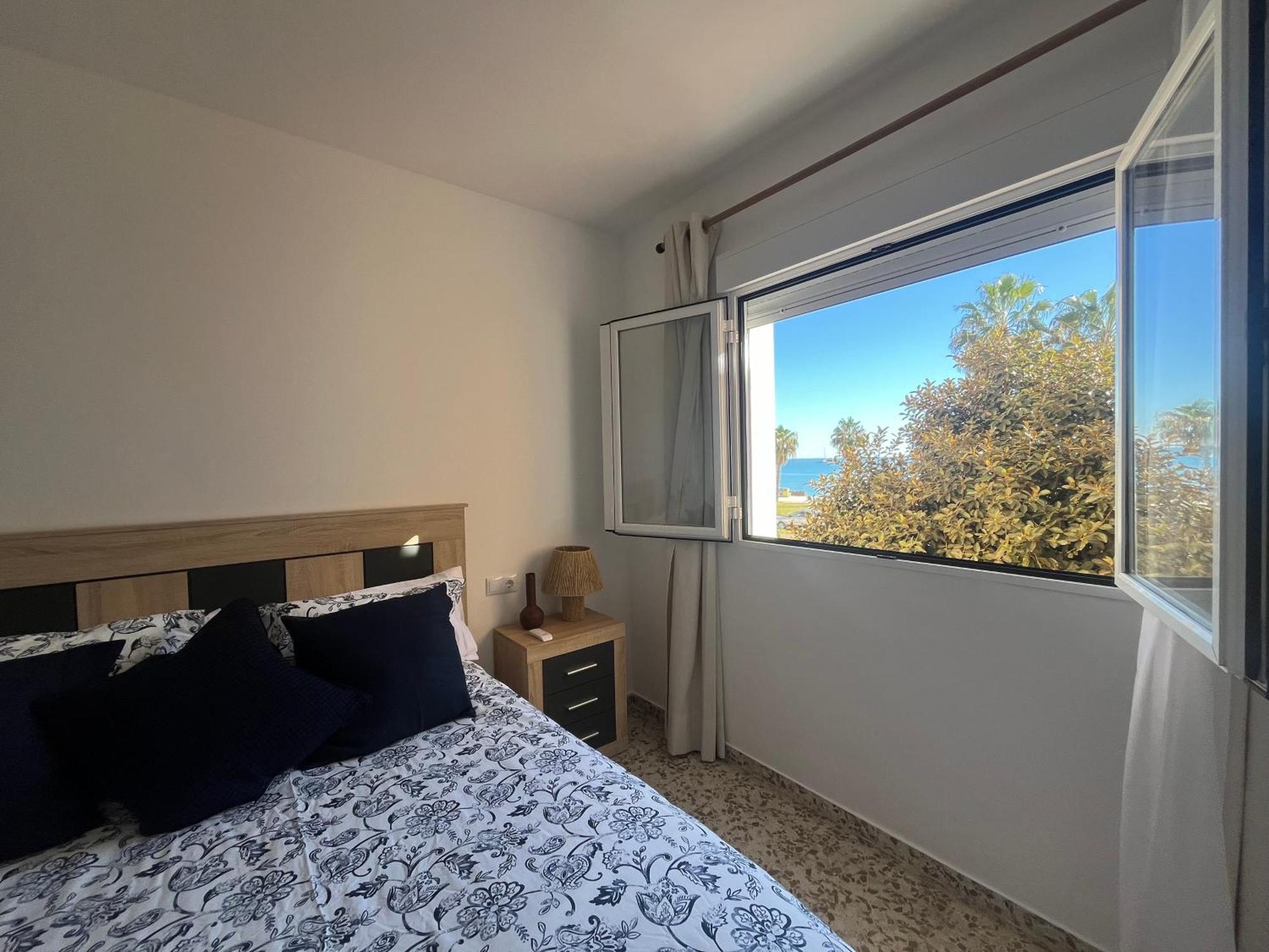 Love Rent4 Malaga Huelin Eksteriør billede